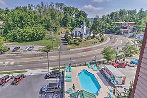 'bootleggers Hideaway' in Downtown Gatlinburg!