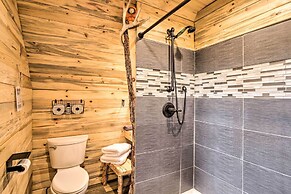 Jefferson Cabin w/ Fire Pit & Sauna Near Hiking!