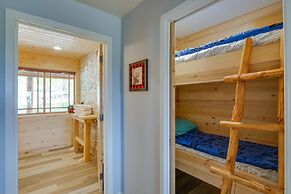 Jefferson Cabin w/ Fire Pit & Sauna Near Hiking!