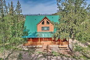 Jefferson Cabin w/ Fire Pit & Sauna Near Hiking!