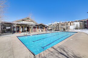 Steps to Conquest Ski Lift: Granby Home w/ Grill