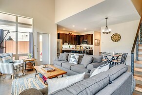 Steps to Conquest Ski Lift: Granby Home w/ Grill