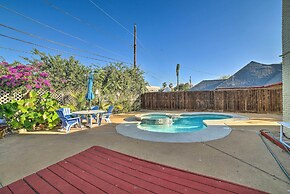 Corpus Christi Home w/ Pool & Hot Tub: Walk to Bay