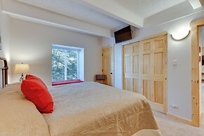 Breckenridge Condo w/ Spa Access: Walk to Ski Lift