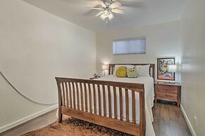 Red River Condo on Main Street w/ Mtn View!