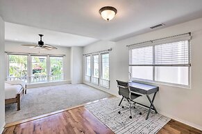 Oceanside Home w/ Rooftop Patio - Steps to Beach!