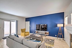 Oceanside Home w/ Rooftop Patio - Steps to Beach!