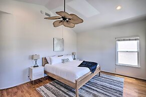 Oceanside Home w/ Rooftop Patio - Steps to Beach!