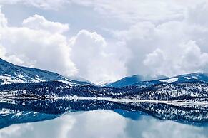 Pet-friendly Frisco Home w/ Deck - Walk to Main St