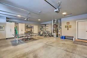 Northwest Sunriver Getaway w/ Community Amenities!