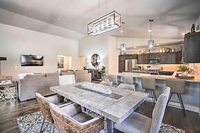 Northwest Sunriver Getaway w/ Community Amenities!