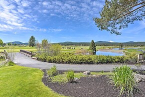 Northwest Sunriver Getaway w/ Community Amenities!