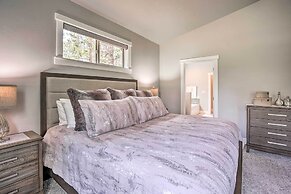 Northwest Sunriver Getaway w/ Community Amenities!