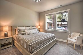 Northwest Sunriver Getaway w/ Community Amenities!