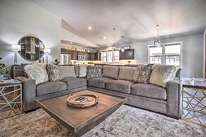 Northwest Sunriver Getaway w/ Community Amenities!