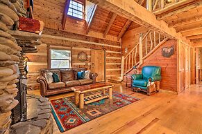 Luxe Dog-friendly Cabin w/ Hot Tub & Game Room