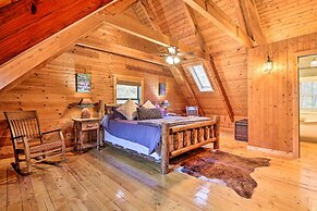 Luxe Dog-friendly Cabin w/ Hot Tub & Game Room
