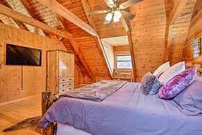 Luxe Dog-friendly Cabin w/ Hot Tub & Game Room