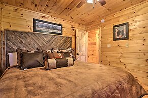 Luxe Cabin w/ Hot Tub, Theater, Pool Table, Arcade