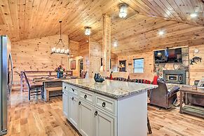 Luxe Cabin w/ Hot Tub, Theater, Pool Table, Arcade