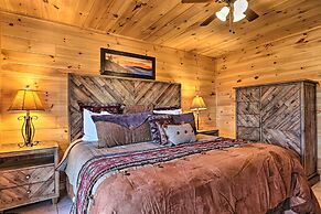 Luxe Cabin w/ Hot Tub, Theater, Pool Table, Arcade