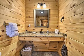 Luxe Cabin w/ Hot Tub, Theater, Pool Table, Arcade