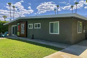 Ultra Secluded Home: Private Pool & Security Gate