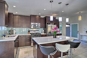 Ultra Secluded Home: Private Pool & Security Gate