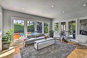 Luxe Palm Springs Home w/ Backyard Oasis!