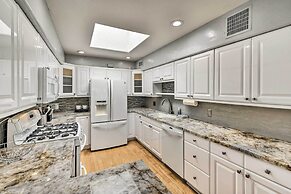 Luxe Palm Springs Home w/ Backyard Oasis!