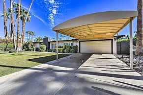 Luxe Palm Springs Home w/ Backyard Oasis!
