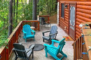 Viola Lakefront Escape w/ 3 Kayaks & Paddle Board