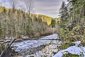 The Sundance Cottage w/ Patio - Near Mt Hood!