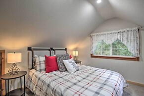 The Sundance Cottage w/ Patio - Near Mt Hood!