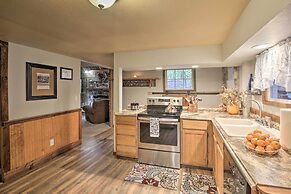 The Sundance Cottage w/ Patio - Near Mt Hood!