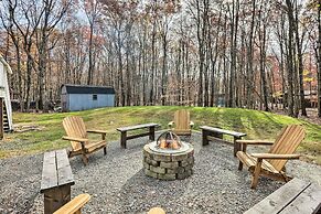 Hot Tub, Lake Access: Serene Albrightsville Home!