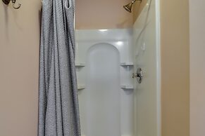 Hot Tub, Lake Access: Serene Albrightsville Home!