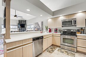 Branson Condo w/ Resort Amenities & Marina Views!