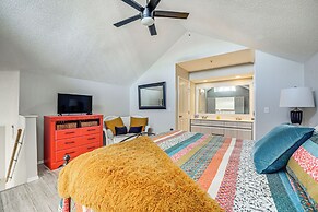 Branson Condo w/ Resort Amenities & Marina Views!