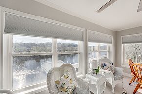 Branson Condo w/ Resort Amenities & Marina Views!