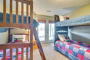 Lakefront Arkansas Abode - Deck, Grill & Fire Pit!