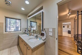 Ruidoso Getaway w/ Deck - 16 Mi to Ski Apache