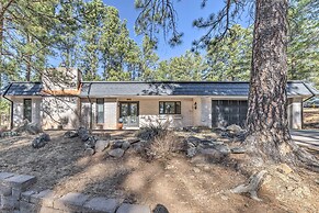 Ruidoso Getaway w/ Deck - 16 Mi to Ski Apache