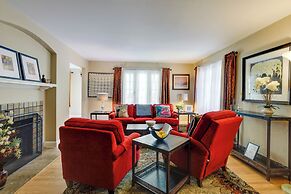 Yard & Grill: Centrally Located Denver Retreat!