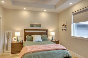 Anchorage Apartment w/ a View ~ 3 Mi to Airport