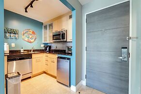 Modern Ft Lauderdale Condo ~ 7 Mi to Airport!