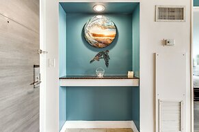 Modern Ft Lauderdale Condo ~ 7 Mi to Airport!