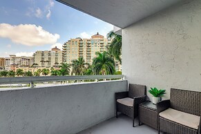 Modern Ft Lauderdale Condo ~ 7 Mi to Airport!