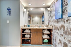 Modern Ft Lauderdale Condo ~ 7 Mi to Airport!