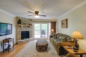 Gatehouse Condo: End Unit w/ Dtwn Gatlinburg View!